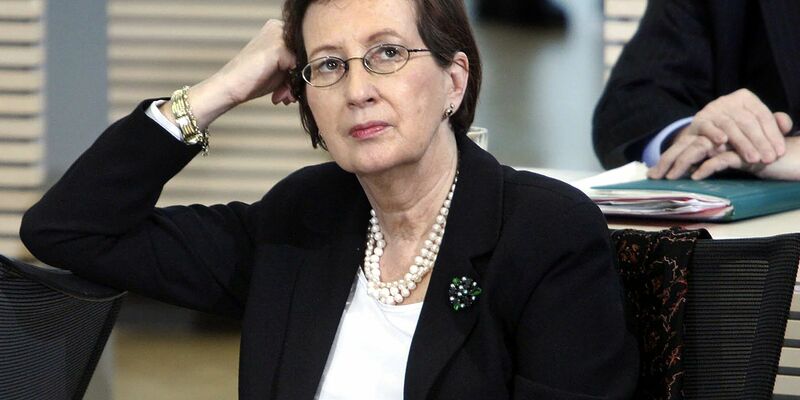 Heide Simonis - die streitbare Sozialdemokratin trug mit Gegnern und Parteifreunden viele Kämpfe aus. - Foto: Ulrich Perrey/dpa