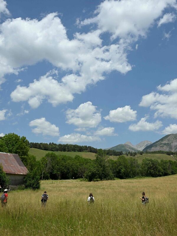 L’enfant de deux ans était en vacances avec ses grands-parents dans le village lorsqu’ils l’ont perdu de vue.