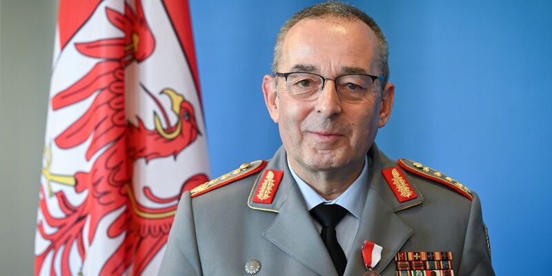 Generalinspekteur Carsten Breuer hat Pläne für die Bundeswehr. - Foto: Soeren Stache/dpa