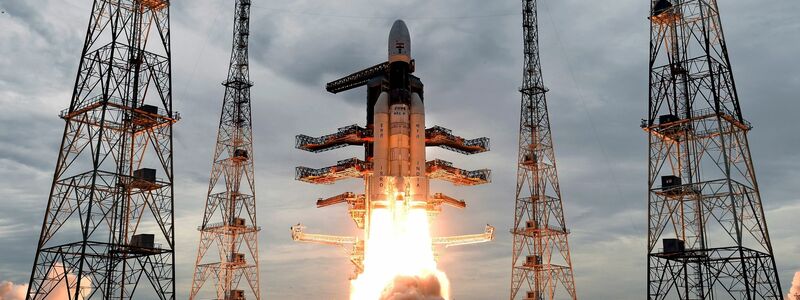 Im Jahr 2019 war ein erster Versuch misslungen. Bei der Mission Chandrayaan-2 krachte das Landemodul auf die Oberfläche des Erdtrabanten. - Foto: Indian Space Research Organization/AP/dpa