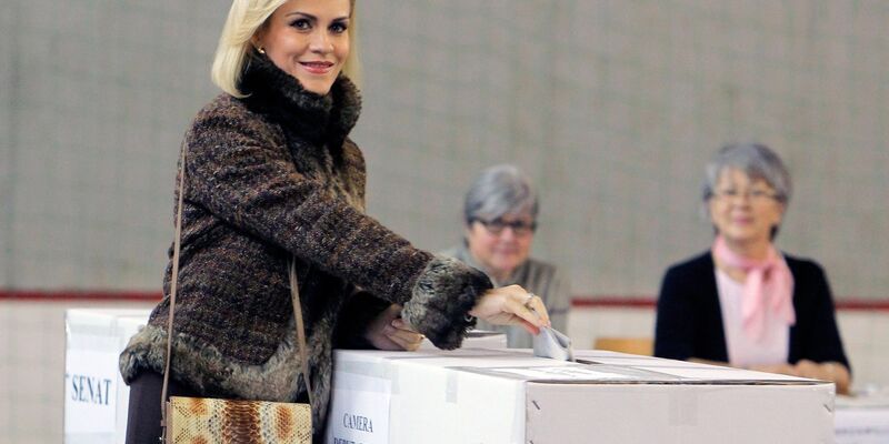 Gabriela Firea ist von ihrem Amt als Familienministerin zurückgetreten. - Foto: Bogdan Cristel/EPA/dpa