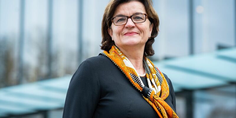 Verena Göppert warnt vor «massiven Steuerausfällen» bei der Gewerbesteuer. - Foto: Guido Kirchner/dpa