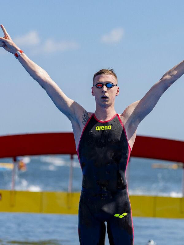 Beeindruckend souverän schwimmt Florian Wellbrock zu WMGold.