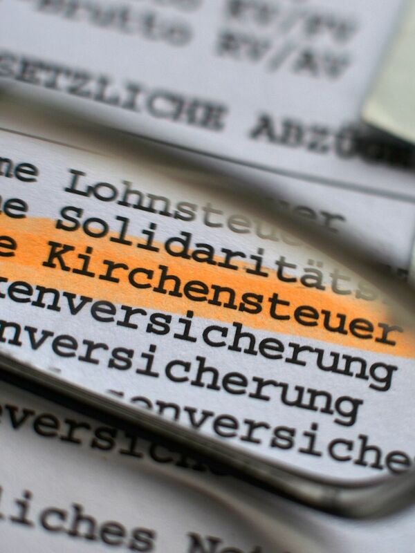 In Germania, le tasse ecclesiastiche vengono riscosse direttamente dall’ufficio delle imposte.