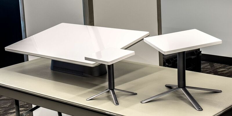 Amazon demonstriert Prototypen von Antennen seines geplanten Dienstes Kuiper zur Internet-Versorgung aus dem All. - Foto: Andrej Sokolow/dpa