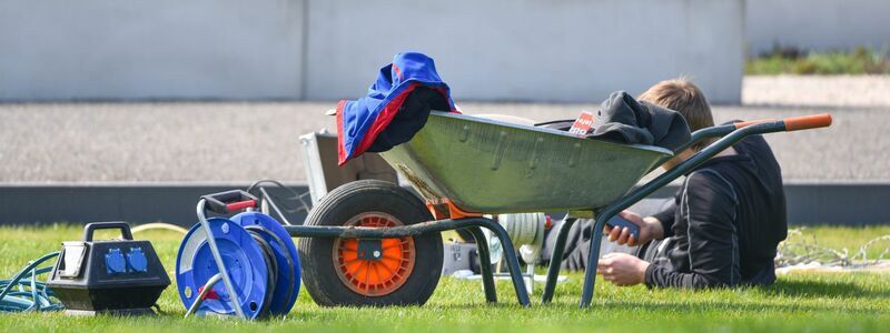 Pause von der Arbeit. - Foto: Uwe Anspach/dpa