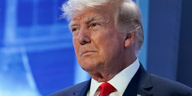 Der wachsende Berg an juristischen Problemen scheint Donald Trump politisch überhaupt nicht zu schaden. Im Gegenteil. - Foto: Matt Rourke/AP