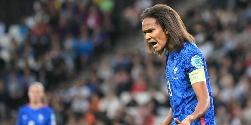 Wendie Renard erzielte in der 83. Minute per Kopf nach einem Eckball den Siegtreffer für Frankreich. - Foto: Sebastian Gollnow/dpa