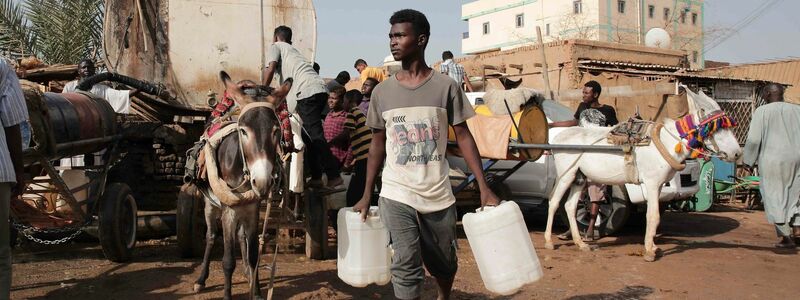 Der Konflikt im Sudan zwischen al-Burhan und Daglo dauert weiter an und fordert täglich Opfer. - Foto: Marwan Ali/AP/dpa