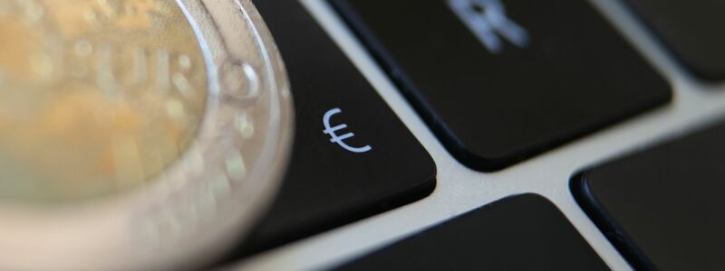 Seit Jahren tüfteln die Euro-Währungshüter unter Federführung der Europäischen Zentralbank (EZB) an einer digitalen Variante der europäischen Gemeinschaftswährung. (Symbolbild) - Foto: Karl-Josef Hildenbrand/dpa