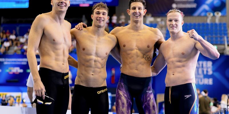 Josha Salchow (l-r), Ole Braunschweig, Lucas Matzerath und Eric Friese schwimmen in Japan um eine Medaille. - Foto: Jo Kleindl/DSV/dpa