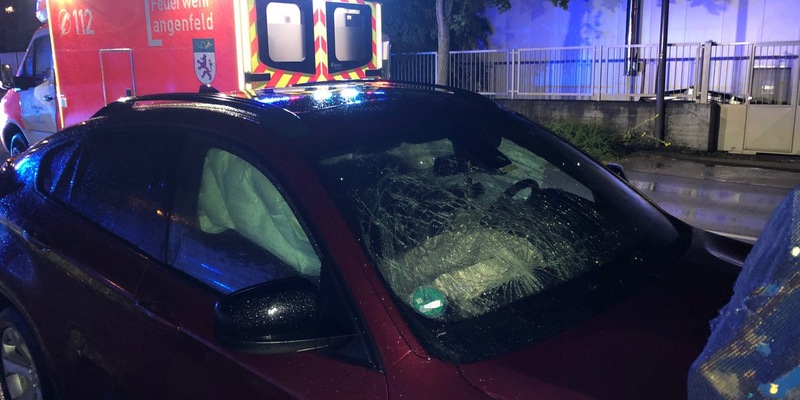 POL-ME: Leicht Verletzte und hoher Sachschaden nach Überholmanöver - Langenfeld - 2402034 - Foto: presseportal.de