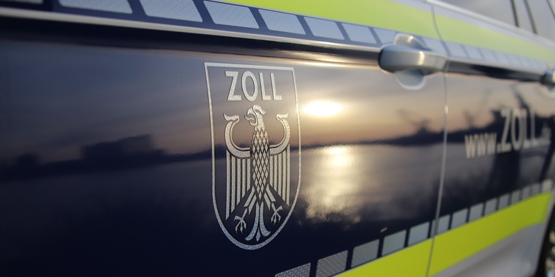 HZA-F: Berufseinsteiger beim Hauptzollamt Frankfurt am Main Jetzt Karriere beim ZOLL starten! - Foto: presseportal.de