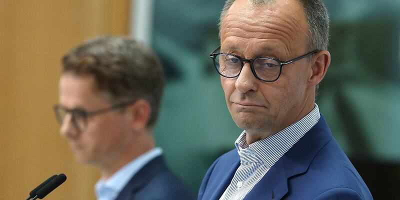 Carsten Linnemann und Friedrich Merz (Archiv) - Foto: ?ber dts Nachrichtenagentur