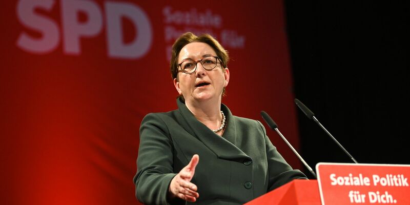 Bundesbauministerin Klara Geywitz will mehr bezahlbaren Wohnraum in Deutschland schaffen. - Foto: Heiko Rebsch/dpa