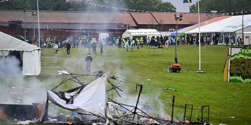 Beim Kulturfestival «Eritrea Scandinavia» in Stockholm flogen Steine auf Polizisten. - Foto: Magnus Lejhall/TT News Agency/AP/dpa