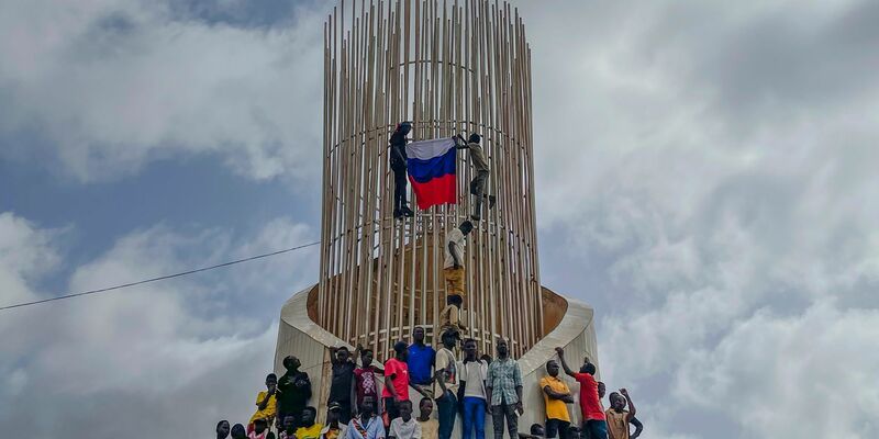 Die Situation im Niger spitzt sich weiter zu. - Foto: Sam Mednick/AP/dpa