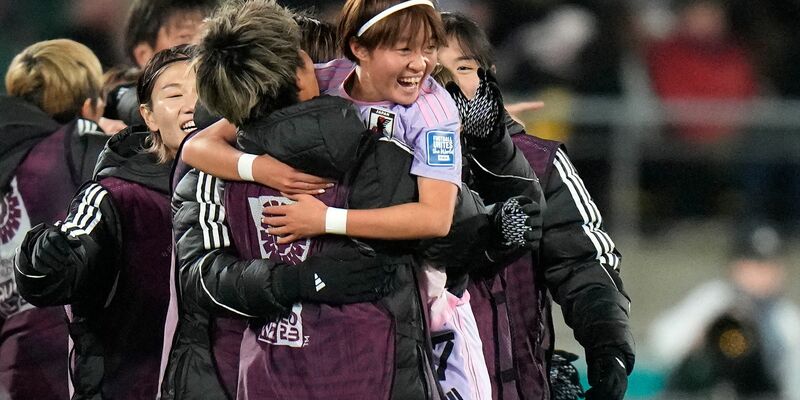Die Japanerinnen sind ins WM-Viertelfinale eingezogen. - Foto: Alessandra Tarantino/AP/dpa