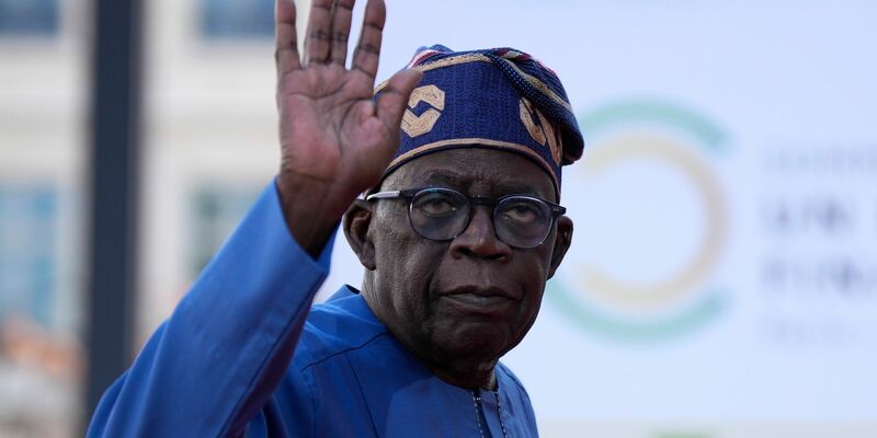 Insbesondere Nigerias neuer Präsident Bola Tinubu scheint eine treibende Kraft hinter dem harten Kurs der Ecowas gegen die neuen Militärmachthaber im Niger zu sein. - Foto: Lewis Joly/AP Pool/AP