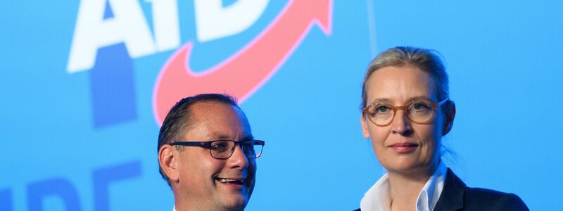 Die AfD-Bundesvorsitzenden: Tino Chrupalla (l.) und Alice Weidel. - Foto: Klaus-Dietmar Gabbert/dpa