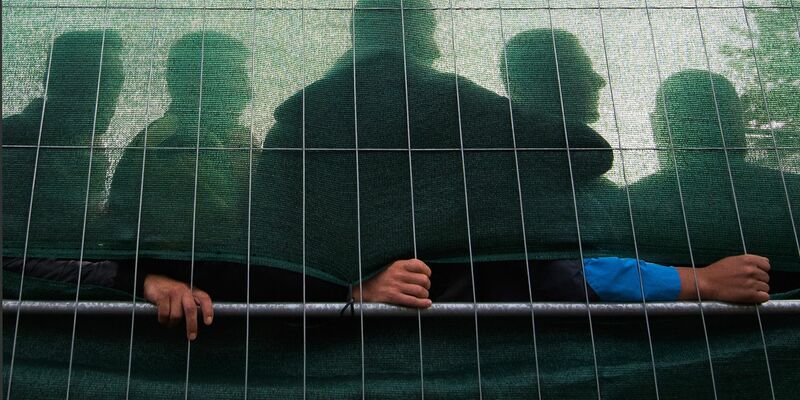 Bis Ende Juli wurde nach Angaben des Bundesamtes für Migration und Flüchtlinge für 175.272 Menschen erstmals in Deutschland ein Asylantrag gestellt. - Foto: Daniel Bockwoldt/dpa/Symbolbild