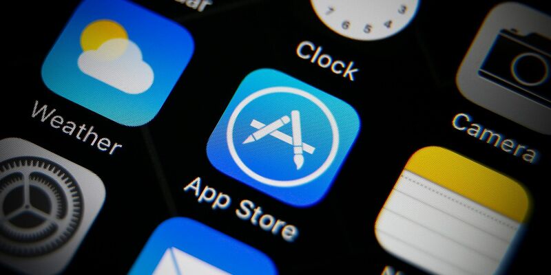Apple streitet sich mit dem Spieleentwickler Epic Games über seine App-Store-Regeln. - Foto: Ritchie B. Tongo/EPA/dpa