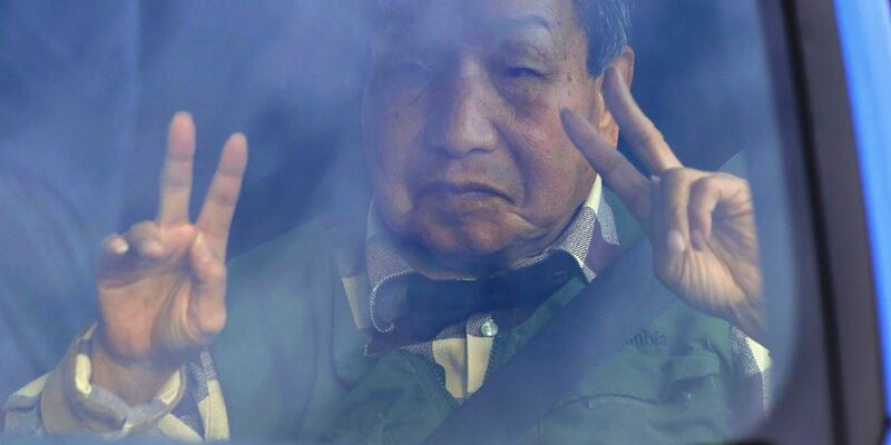 Der 87-jährige Ex-Boxer Iwao Hakamada, der mehr als 47 Jahre in der Todeszelle saß, nachdem er wegen Mordes verurteilt worden war, kämpft weiter um seinen Freispruch. - Foto: Uncredited/Pool via Kyodo News/AP/dpa