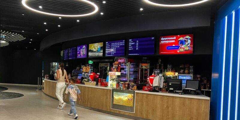 Ein Kino in einem Moskauer Einkaufszentrum: Was steht auf dem Programm? - Foto: Hannah Wagner/dpa