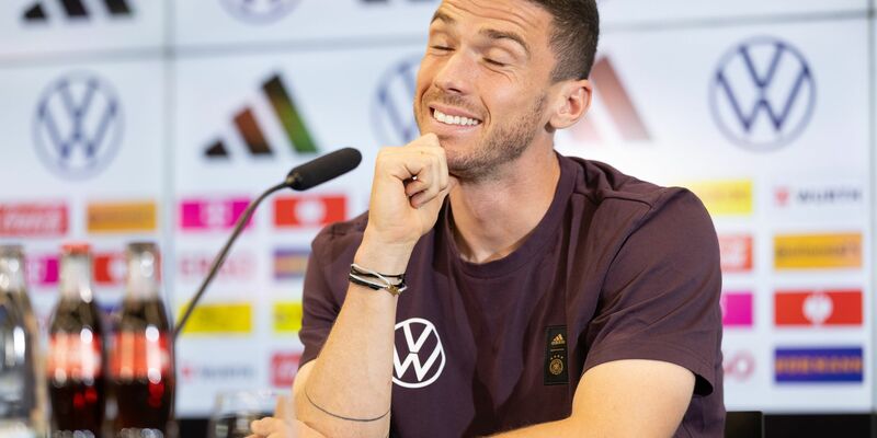 Vor seinem Wechsel zu Union Berlin suchte Nationalspieler Robin Gosens den Rat des Bundestrainers. - Foto: Jürgen Kessler/dpa