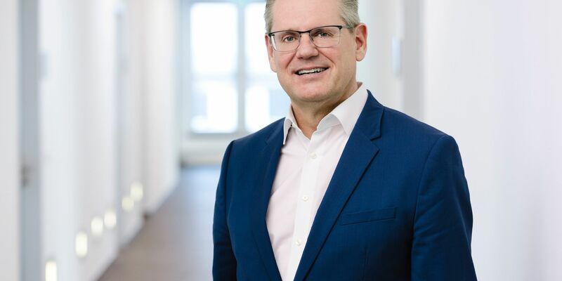 «Ob und wann Stada verkauft wird, ist ausschließlich die Entscheidung unserer Eigentümer Bain Capital und Cinven», sagt der Vorstandschef des Pharmakonzerns Stada. - Foto: -/Stada Arzneimittel AG/dpa