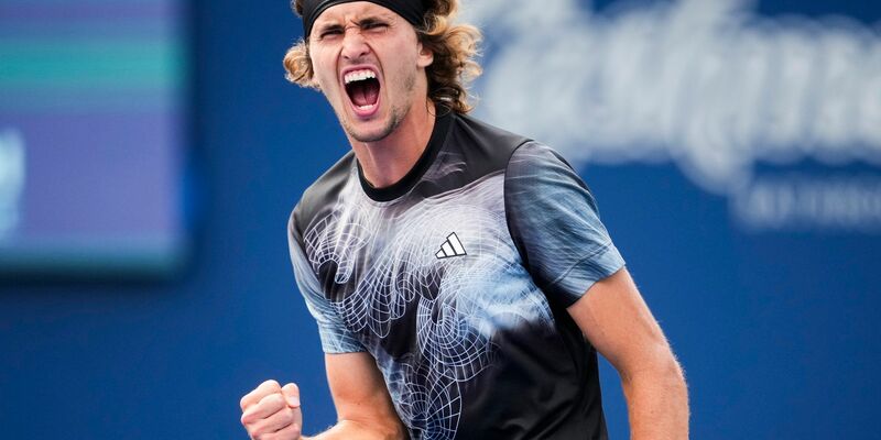 Alexander Zverev konnte sich in drei Sätzen gegen Daniil Medwedew durchsetzen. - Foto: Mark Blinch/The Canadian Press via AP/dpa/Archivbild
