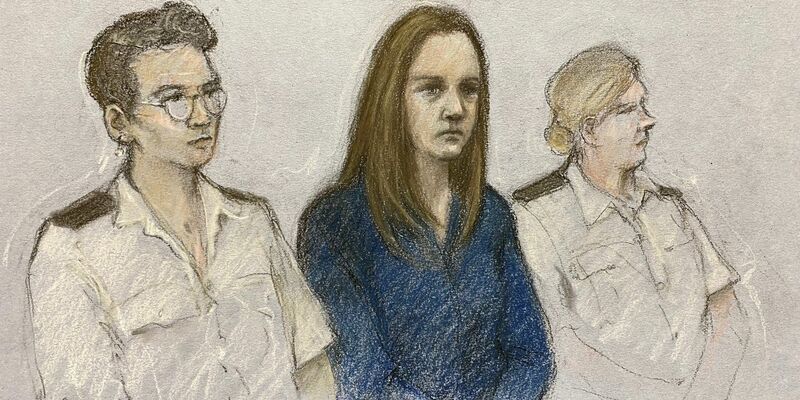 Eine Gerichtszeichnung zeigt die Krankenschwester Lucy L. Sie tötete sieben Babys - und wurde nun verurteilt. - Foto: Elizabeth Cook/PA Wire/dpa