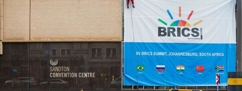 Das Sandton Convention Center in Johannesburg, Südafrika. Der 15. BRICS-Gipfel wird vom 22. bis 24. August dort stattfinden. - Foto: Zhang Yudong/XinHua/dpa
