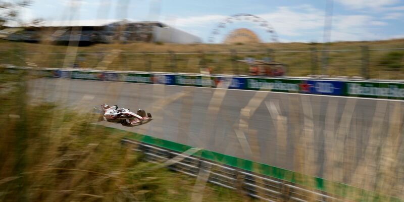 Die Formel 1 will klimaneutral werden. - Foto: Peter Dejong/AP/dpa