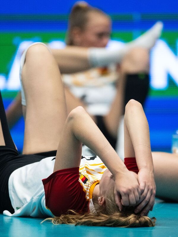 Německé volejbalistky ztratily čtyři mečboly proti Česku a jsou stále na mistrovství Evropy.