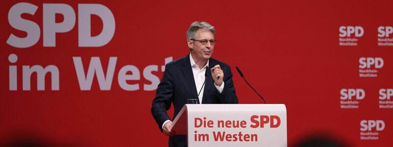 Achim Post stellte sich auf dem SPD-Landesparteitag als Kandidat für den Vorsitz der nordrhein-westälischen SPD vor - mit Erfolg. - Foto: David Young/dpa