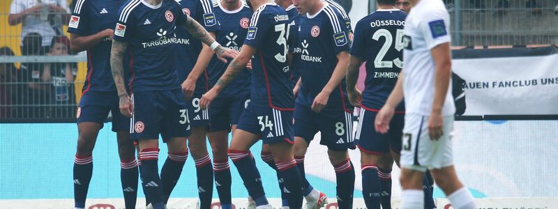 Fortuna Düsseldorf setzte sich souverän beim SV Elversberg durch. - Foto: Steven Mohr/Eibner-Pressefoto/dpa