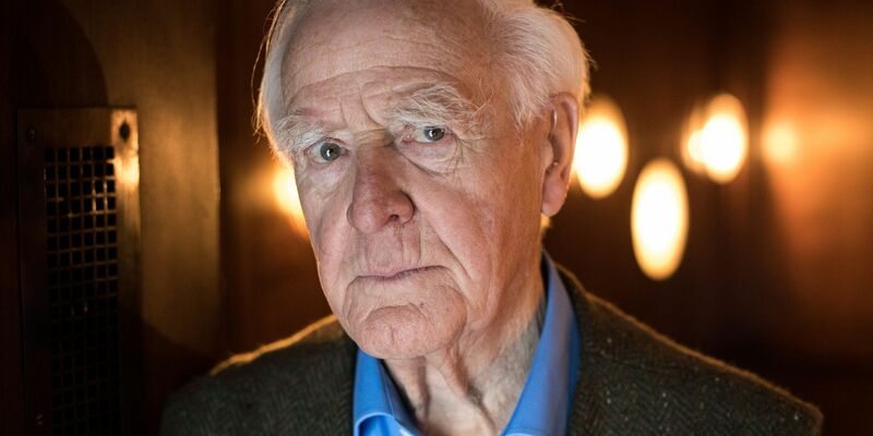 Der Autor John le Carré 2017 in Hamburg. - Foto: Christian Charisius/dpa