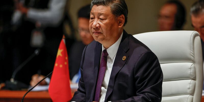 Will nicht selbst zum G20-Gipfel nach Indien reisen: Chinas Präsident Xi Jinping. - Foto: Gianluigi Guercia/Pool AFP/AP/dpa