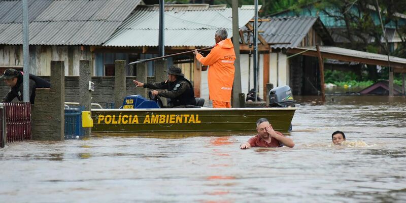 Ganze Dörfer im Bundesstaat Rio Grande do Sul sind überschwemmt. - Foto: Diogo Zanatta/Futura Press/AP/dpa