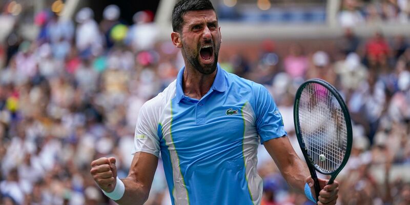 Novak Djokovic ist erneut ins Halbfinale bei den US Open eingezogen. - Foto: Seth Wenig/AP/dpa