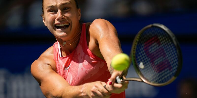 Nach den US Open wird Aryna Sabalenka die neue Nummer 1 der Tennis-Welt. In New York trumpft die Belarussin weiter groß auf. - Foto: Seth Wenig/AP/dpa