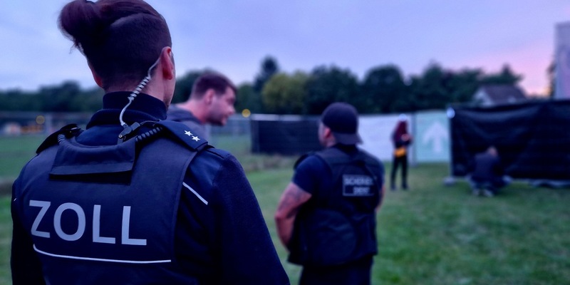 GZD: Zoll nimmt Wach- und Sicherheitsgewerbe ins Visier Bundesweite Schwerpunkprüfung gegen Schwarzarbeit und illegale Beschäftigung - Foto: presseportal.de