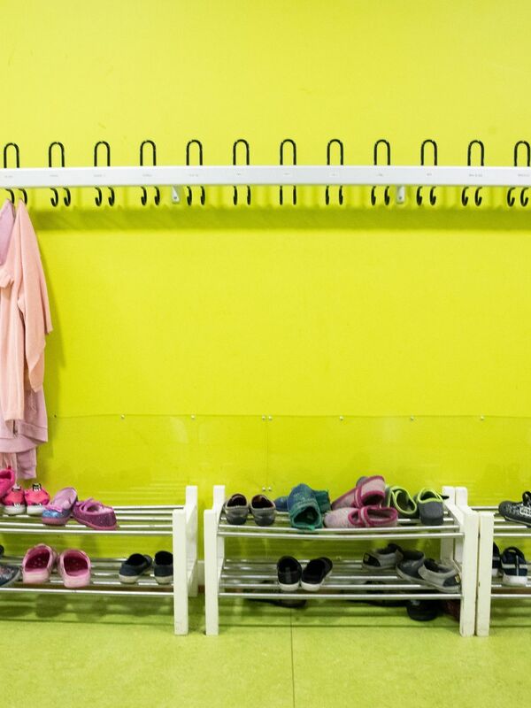 Il arrive un moment où les enfants ne veulent plus qu’on leur donne leurs vêtements le matin.