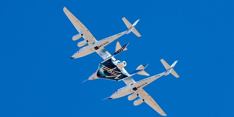 Kurztrip ins All? Das Unternehmen Virgin Galactic macht's mit dem Raumflugzeug «VSS Unity» möglich. - Foto: Matt Hartman/FR171313 AP/dpa