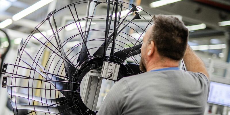 Die Lieferprobleme der deutschen Industrie entspannen sich allmählich (Symbolbild). - Foto: Christoph Schmidt/dpa