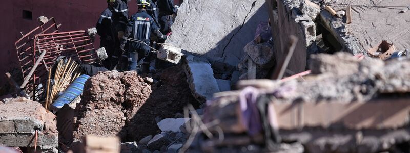 Am vierten Tag nach dem schweren Beben schwindet die Hoffnung zunehmend, unter den Trümmern noch Überlebende zu finden. - Foto: Fernando Sánchez/EUROPA PRESS/dpa