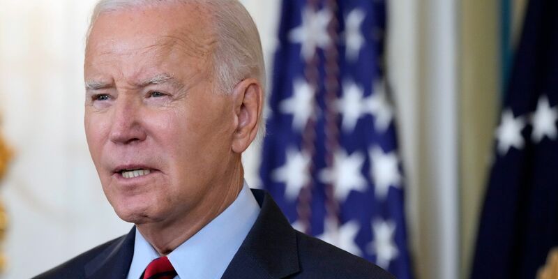 Die Ermittlungen gegen Biden in der Affäre um den Fund geheimer Regierungsunterlagen in privaten Räumen ist Medienberichten zufolge abgeschlossen. - Foto: Jacquelyn Martin/AP/dpa