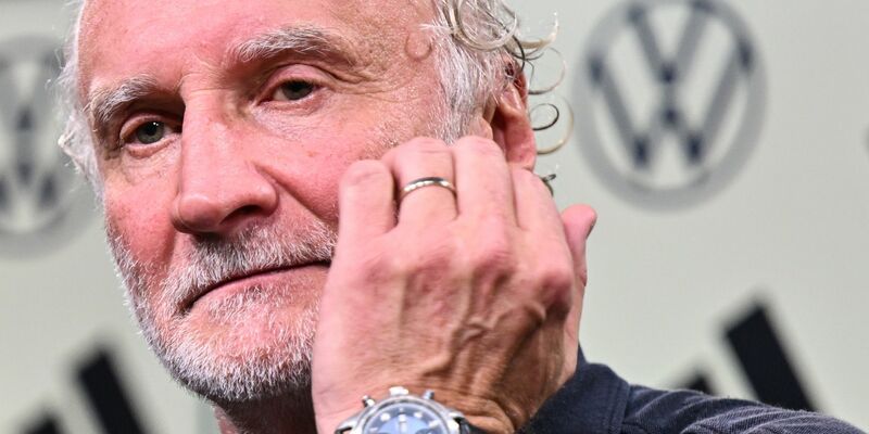 Rudi Völlers Aushilfstätigkeit als Teamchef der Fußball-Nationalmannschaft soll eine einmalige Sache bleiben. - Foto: David Inderlied/dpa