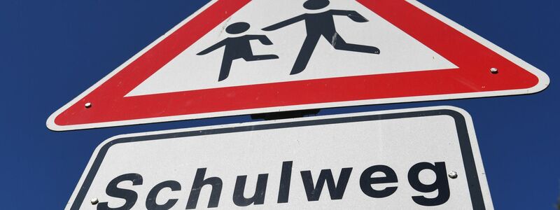 Die Zahl der Unfälle auf dem Schulweg ist gestiegen. (Archiv) - Foto: Stefan Sauer/dpa-Zentralbild/dpa